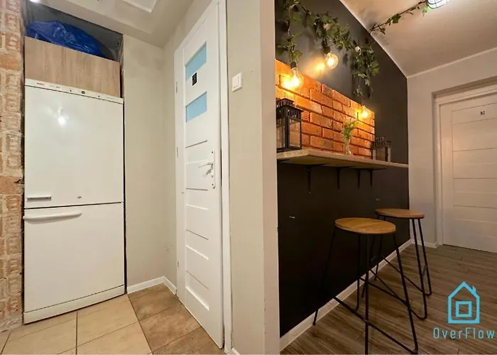 Cosy - Peaceful Retreat, 2 Minutes To Old Town غدانسك