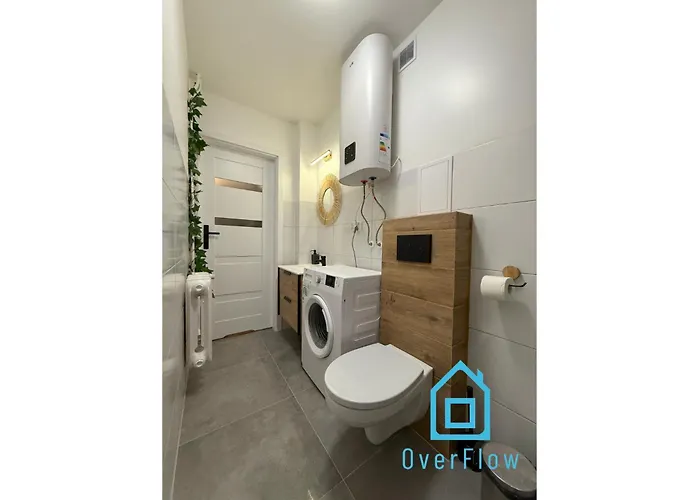 Cosy - Peaceful Retreat, 2 Minutes To Old Town