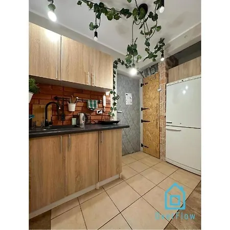 Cosy - Peaceful Retreat, 2 Minutes To Old Town Privat bolig